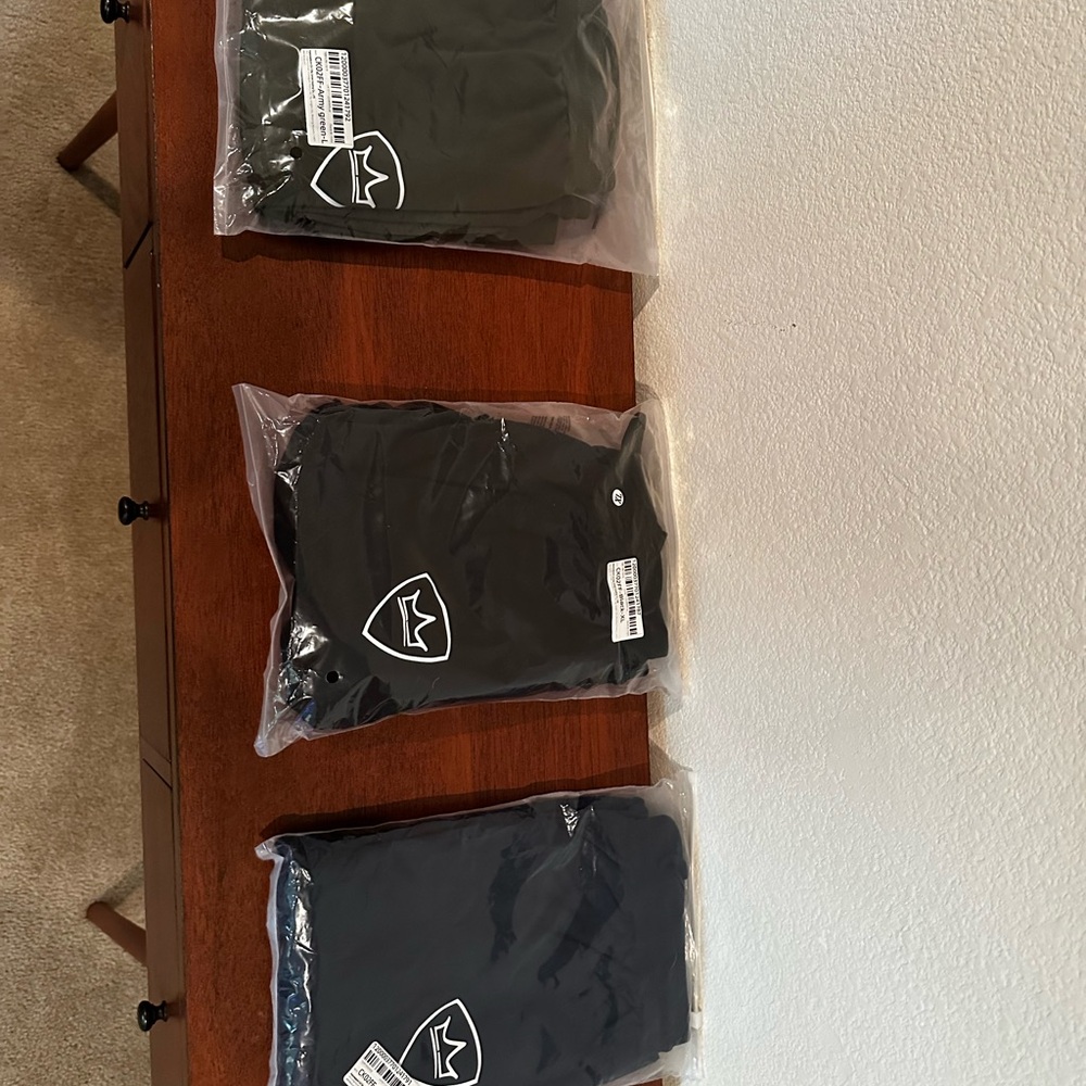 Men’s Workout/Gym pants XL & L see description
